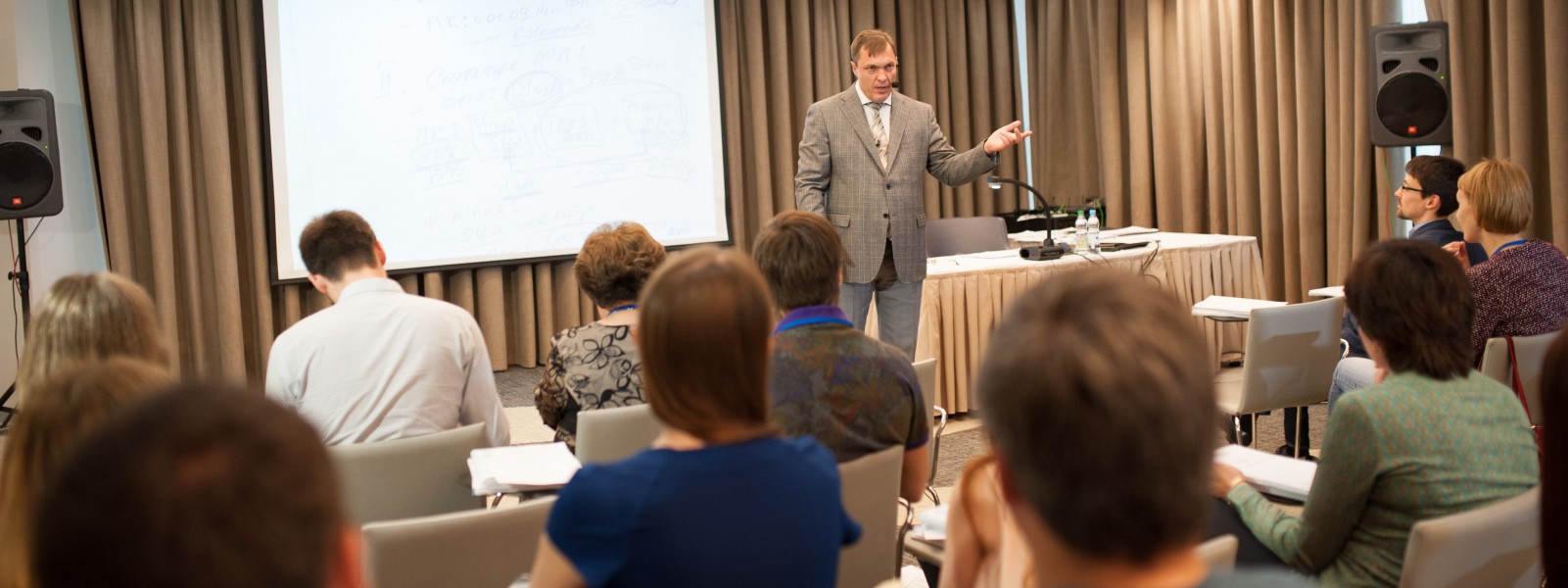 15-16 июня в Москве состоялся очередной семинар Владимира Турова по оптимизации налогообложения